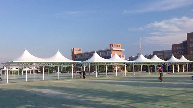 北京張拉膜項目怎么挑選合適的膜材呢？